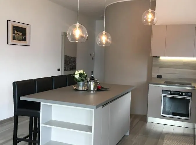 Tra E Cielo Apartman Como